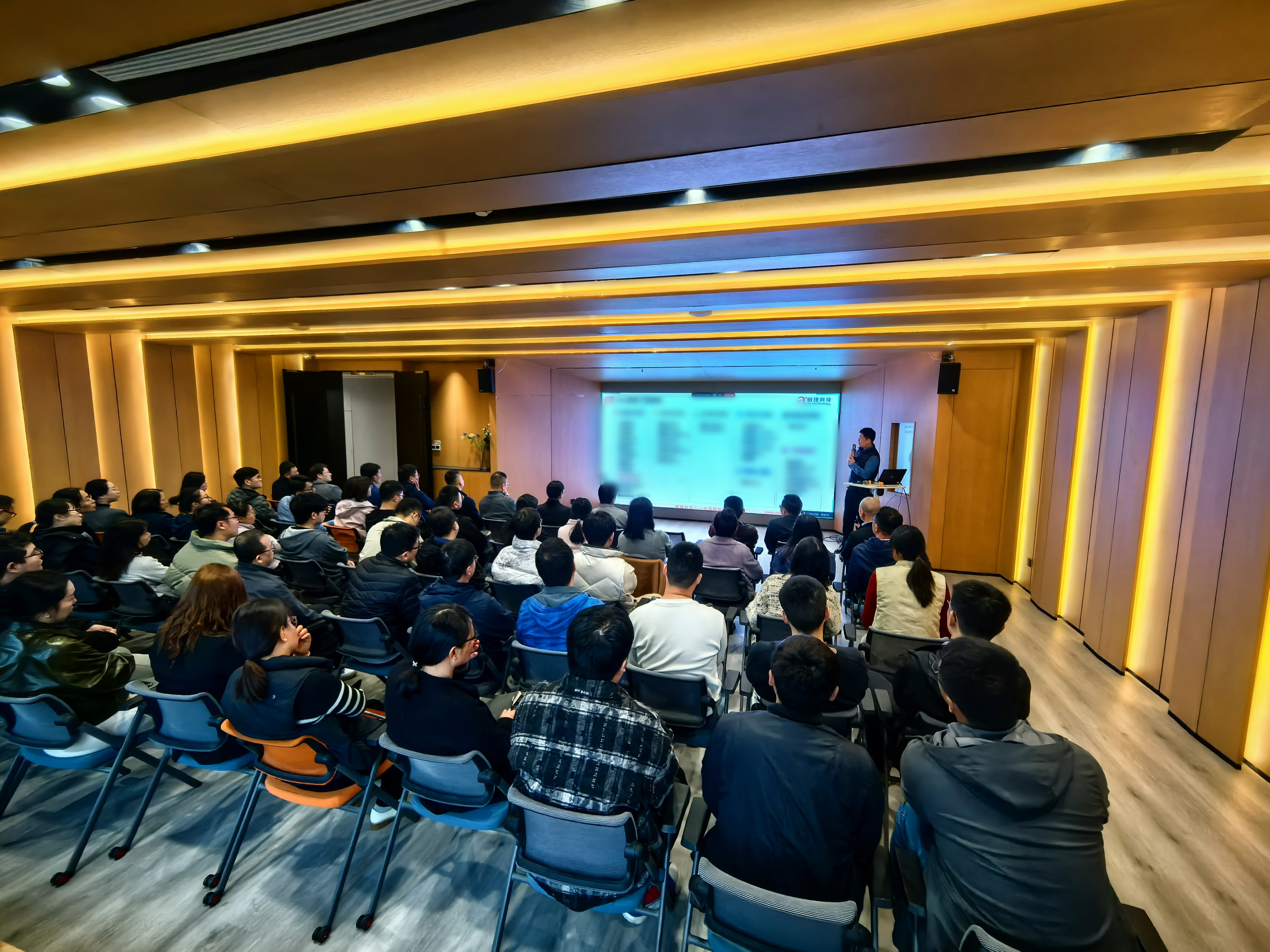 1774955070605887.jpg 微信图片_20260331173724.jpg